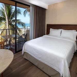 Standard Ocean Front Room Two Double Beds